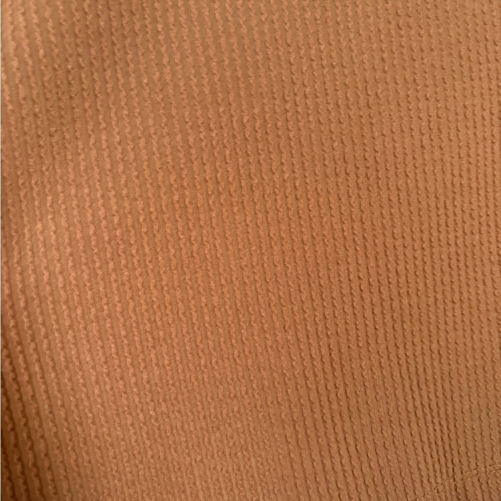 Francesca’s Ribbed Crop Top - Picture 4 of 6